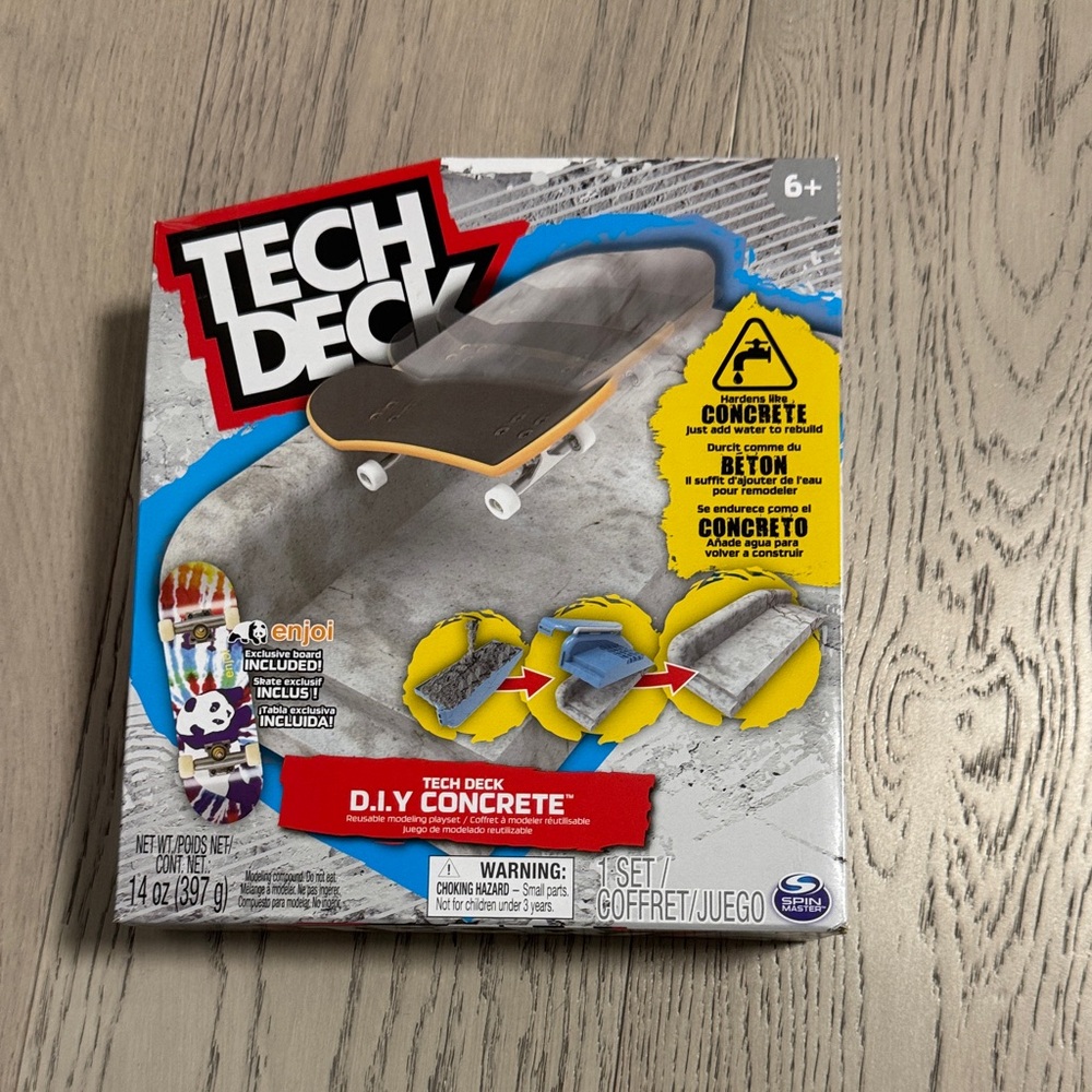 Tech Deck D.I.Y Concrete Skateboard Set